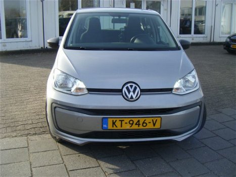 Volkswagen Up! - 1.0 BMT take up NIEUW MODEL (VOORZIEN VAN AIRCO BTW VERREKENBAAR - 1