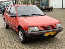 Peugeot 205 - 1.1 Accent/Uniek/NAP/Goed onderhouden