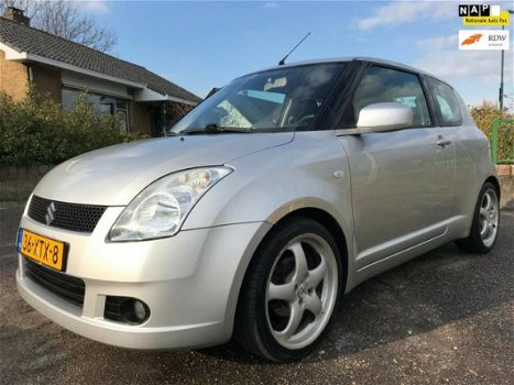 Suzuki Swift - 1.3 GA * Airco / 17'' LM Velgen / Nieuwe APK bij aflevering - 1