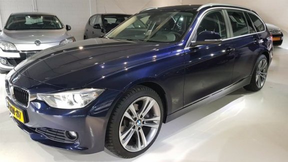 BMW 3-serie Touring - 316d Aut High Executive NL AUTO LEDER/NAVI/BI-XEN ON 6 MND GARANTIE - 1