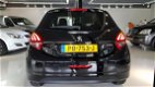 Peugeot 208 - 1.2 VTi Active VA €196, -P/M CRUISE PDC STOELVER WA RMING WINTERVELGEN 6 MND GARANTIE - 1 - Thumbnail