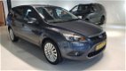 Ford Focus Wagon - 1.6 Titanium S VA €112, - PM NAVI/BLUETOOTH/CRUIS/ DEALER OH/NL AUTO/NAP - 1 - Thumbnail