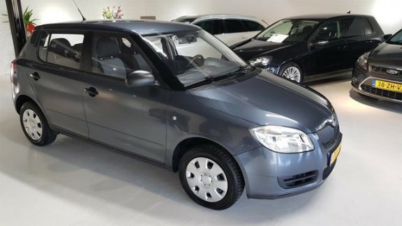 Skoda Fabia - 1.2 Drive 6MND GARANTIE AIRCO/CRUISE/BLUETOOTH/VA €109, - P.M NL AUTO/NAP/APK 02-2019 - 1