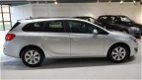 Opel Astra Sports Tourer - 1.7 CDTi Business +V.A €184 P/M NL AUTO NAP NAVI 6 MND GARANTIE BLUETOOTH - 1 - Thumbnail