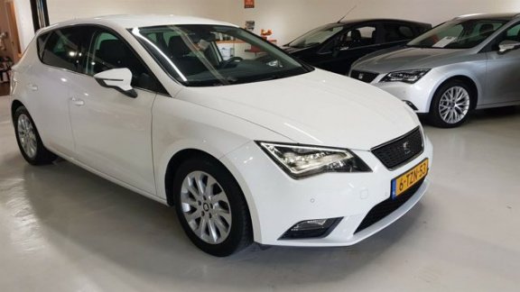 Seat Leon - 1.6 TDI Limited Edition II LED LEDER STOEL VERW 1E EIGENAAR V.A €184, - P/M - 1