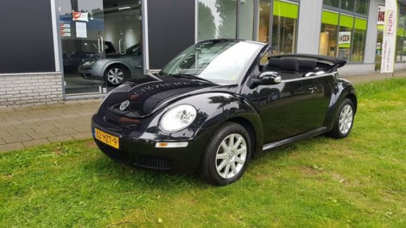Volkswagen New Beetle Cabriolet - 1.6 Highline NAP NL AUTO AIRCO CRUISE - 1