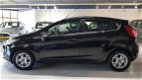 Ford Fiesta - 1.6 TDCi Lease Titanium NAVI LED KEYLESS USB 1E EI GENAAR NAP NL AUTO - 1 - Thumbnail