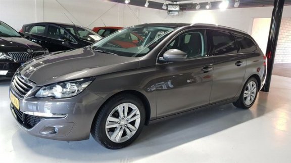 Peugeot 308 SW - 1.6 BlueHDI Executive LED PANO NAVI NAP 1E EIGENA AR PDC - 1