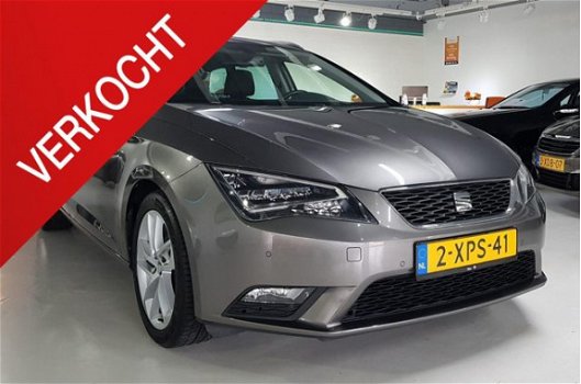 Seat Leon ST - 1.6 TDI Ecomotive Sport ALCANTARA LED NAVI 1E EIG ENAAR NAP USB - 1