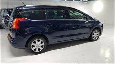 Peugeot 5008 - 1.6 THP Executive 7p.LEDER HEAD-UP NAVI BLUETOOTH STOEL VERW PANO