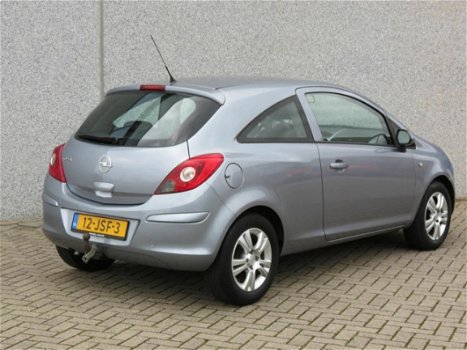 Opel Corsa - 1.2-16V Edition Airco, nette staat Incl Nieuwe APK - 1