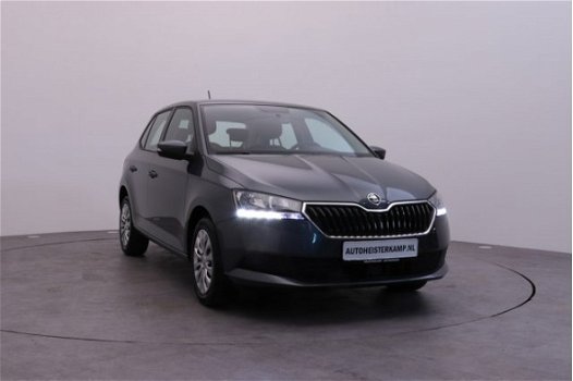 Skoda Fabia - 1.0 75PK Ambition Cruise control, Airco, Winterpakket - 1