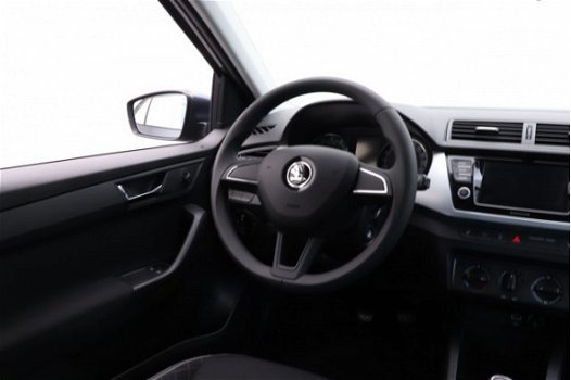 Skoda Fabia - 1.0 75PK Ambition Cruise control, Airco, Winterpakket - 1