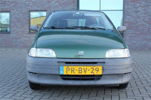 Fiat Punto - 1.1 55 Young 1 Jaar APK - 1