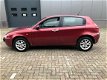 Alfa Romeo 147 - 1.6 T.Spark Distinctive Nieuw APK/Eerste Eigenaar/NAP - 1 - Thumbnail