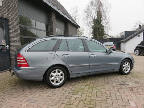 Mercedes-Benz C-klasse Combi - 220 CDI Elegance Aut. Navi , Clima , Cruise - 1