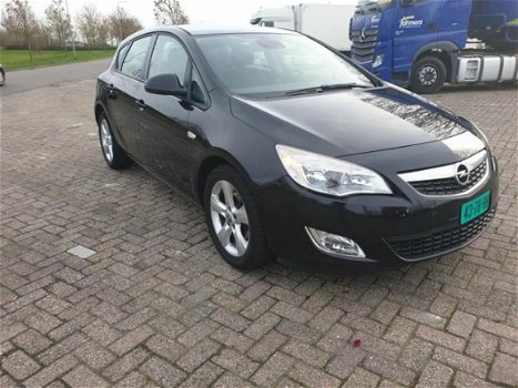 Opel Astra - 1.7 CDTi Edition - 1