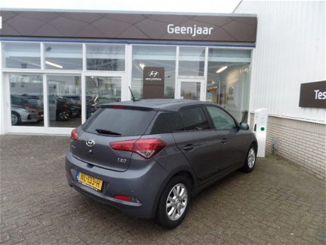 Hyundai i20 - 1.0 T-GDI Go 2016 - 1