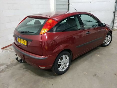 Ford Focus - 1.6-16V Trend - 1