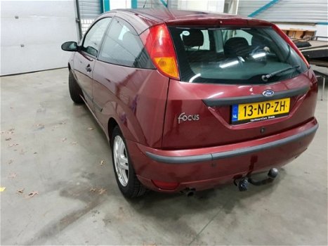 Ford Focus - 1.6-16V Trend - 1