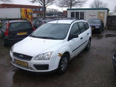 Ford Focus Wagon - 1.6 TDCI Ambiente bj 30/10/2006 euro4