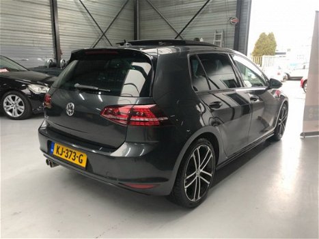 Volkswagen Golf - 2.0 TDI GTD Pano Sport&Sound Camera - 1