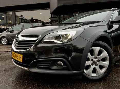 Opel Insignia Country Tourer - 1.6 CDTI 136PK ECOFLEX BUSINESS+ LEDER NAVI 6VERSN LMV PDC SL.113D.KM - 1