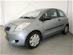 Toyota Yaris - 1.3 VVTi Terra - 1 - Thumbnail