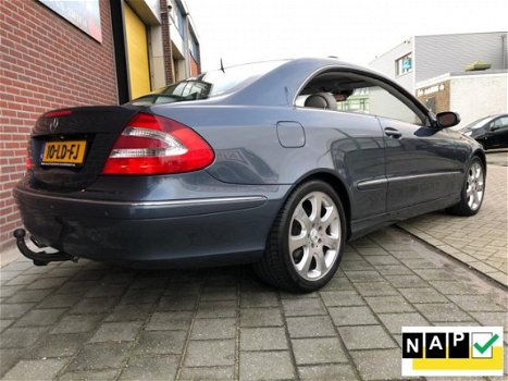 Mercedes-Benz CLK-Klasse - 240 Elegance SchDak Leder Navi PDC - 1