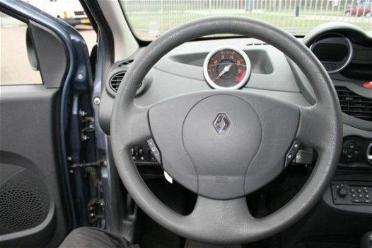 Renault Twingo - 1.2 Dynamique Nette auto unieke lage kilometerstand - 1