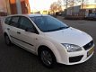 Ford Focus Wagon - 1.6 TDCI Trend - 1 - Thumbnail