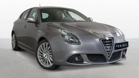 Alfa Romeo Giulietta - 1750 TBI 235 PK Maserati Edition - 1