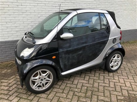 Smart Cabrio - 0.8 cdi Airco Carkit nieuwe APK - 1