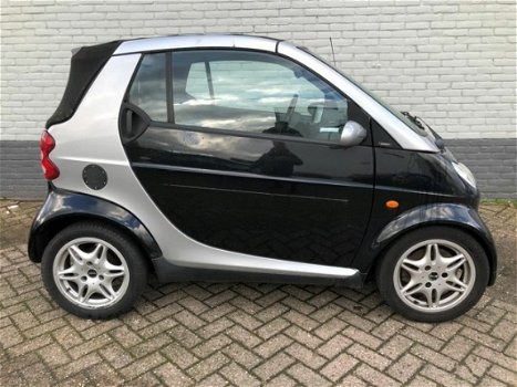 Smart Cabrio - 0.8 cdi Airco Carkit nieuwe APK - 1