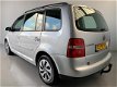 Volkswagen Touran - 1.6-16V FSI Airco Trekhaak Cruise control - 1 - Thumbnail