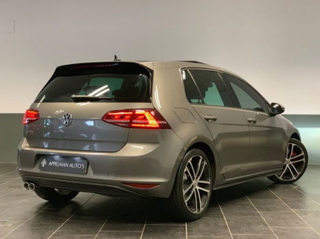 Volkswagen Golf - GTD VII 2.0 TDI Highline|Sport&Sound|Pano|Navi| - 1