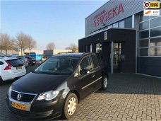 Volkswagen Touran - 1.9 TDI Comfortline Business airco trekhaak