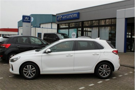 Hyundai i30 - 1.0 T-GDI First Edition | Rijklaar | garantie t/m 13.03.2022 - 1