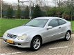 Mercedes-Benz C-klasse Sportcoupé - 180 2001 6-bak airco cruise control NAP - 1 - Thumbnail