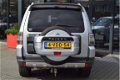 Mitsubishi Pajero - 3.2 DID 5DRS A/T VAN - 1 - Thumbnail