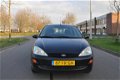 Ford Focus Wagon - 1.4-16V Ambiente 1 JAAR APK INRUILKOOPJE - 1 - Thumbnail