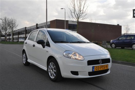 Fiat Grande Punto - 1.3 M-Jet 5-DEURS/AIRCO ZEER NETTE STAAT - 1