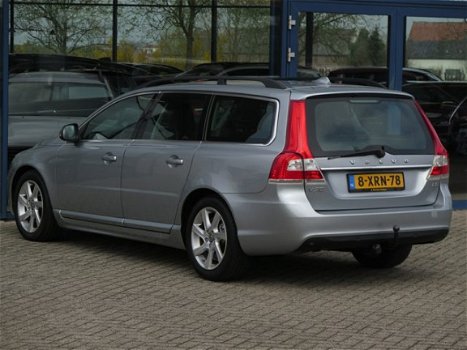 Volvo V70 - 1.6 D2 NORDIC | NAVI | LEDER | STANDKACHEL | TREKHAAK - 1