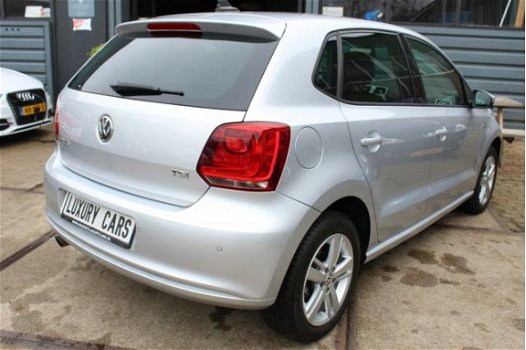 Volkswagen Polo - 1.2 TSI BlueMotion LIFE Pdc/15Inch/CruisC./ClimaatC./90Pk/ - 1