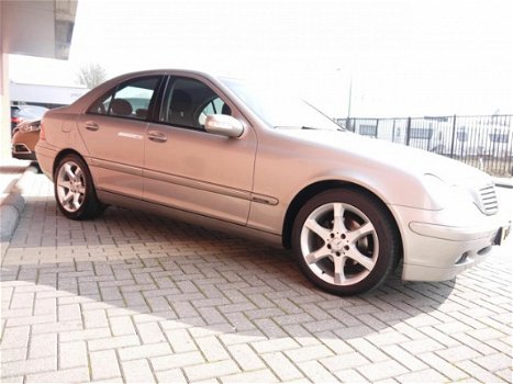 Mercedes-Benz C-klasse - 180 K. Elegance APK 01-2021 - 1