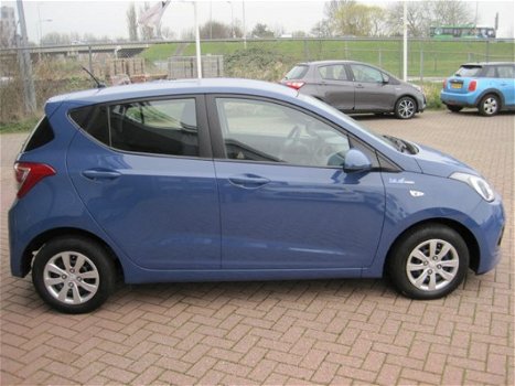 Hyundai i10 - 1.0i i-Motion Comfort NAVIGATIE*CRUISE CONTROL*AIRCO*NAP* MET NIEUWE APK EN FABRIEKSGA - 1