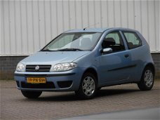 Fiat Punto - 1.2 Dynamic Nieuwe APK/NAP/AiRCO/NETTE AUTO