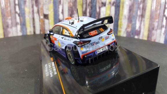 Hyundai i20 WRC NO 16 1:43 Ixo V199 - 3