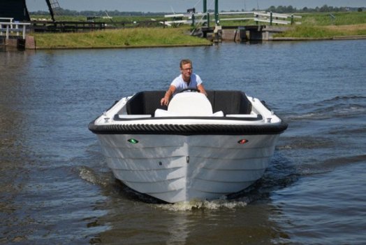 Lifestyle Marine Lifestyle 700 Tender - 8