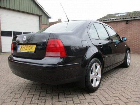 Volkswagen Bora - 2.0 Nieuwe APK/Clima/Cruise - 1